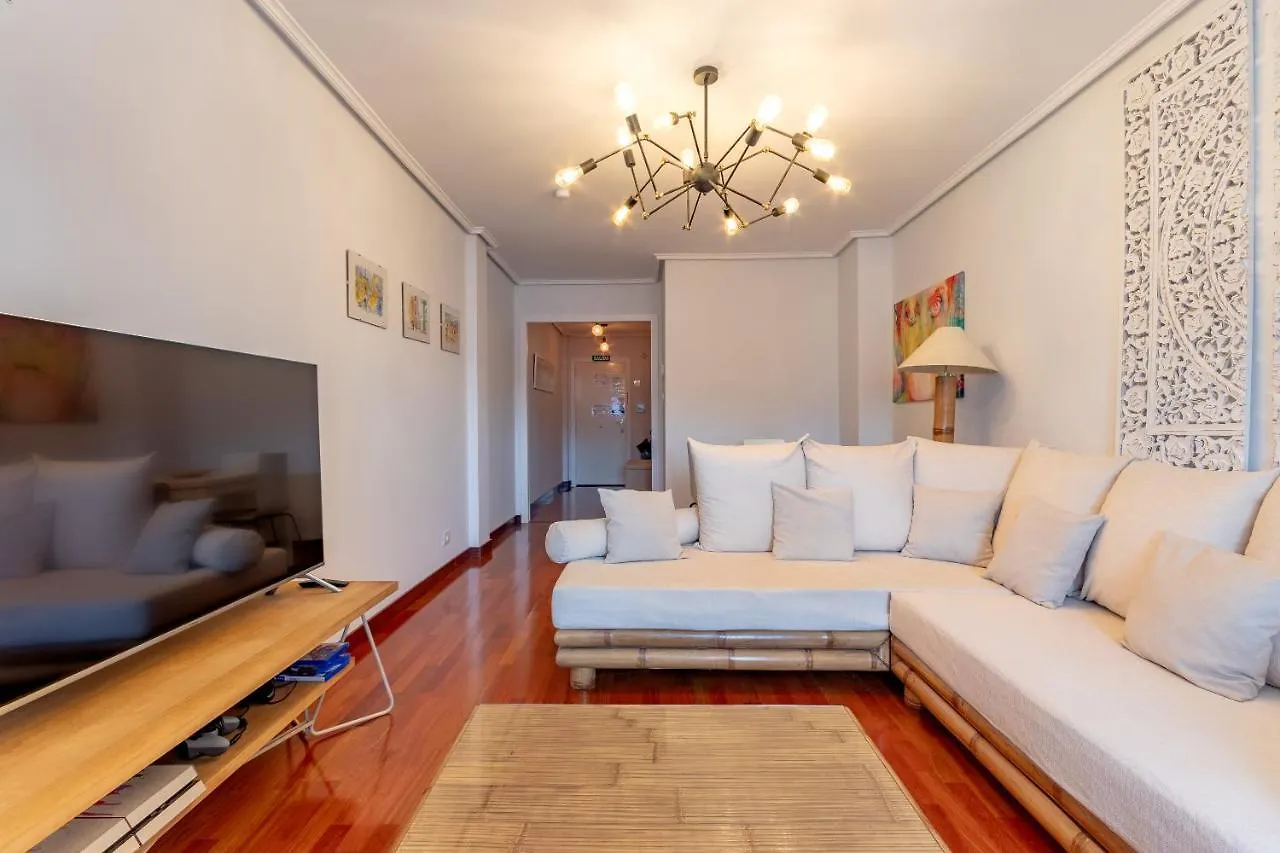 Precioso Apartamento Cerca De Bilbao Exhibition Center -Bec-, Bilbao Y Playas Barakaldo