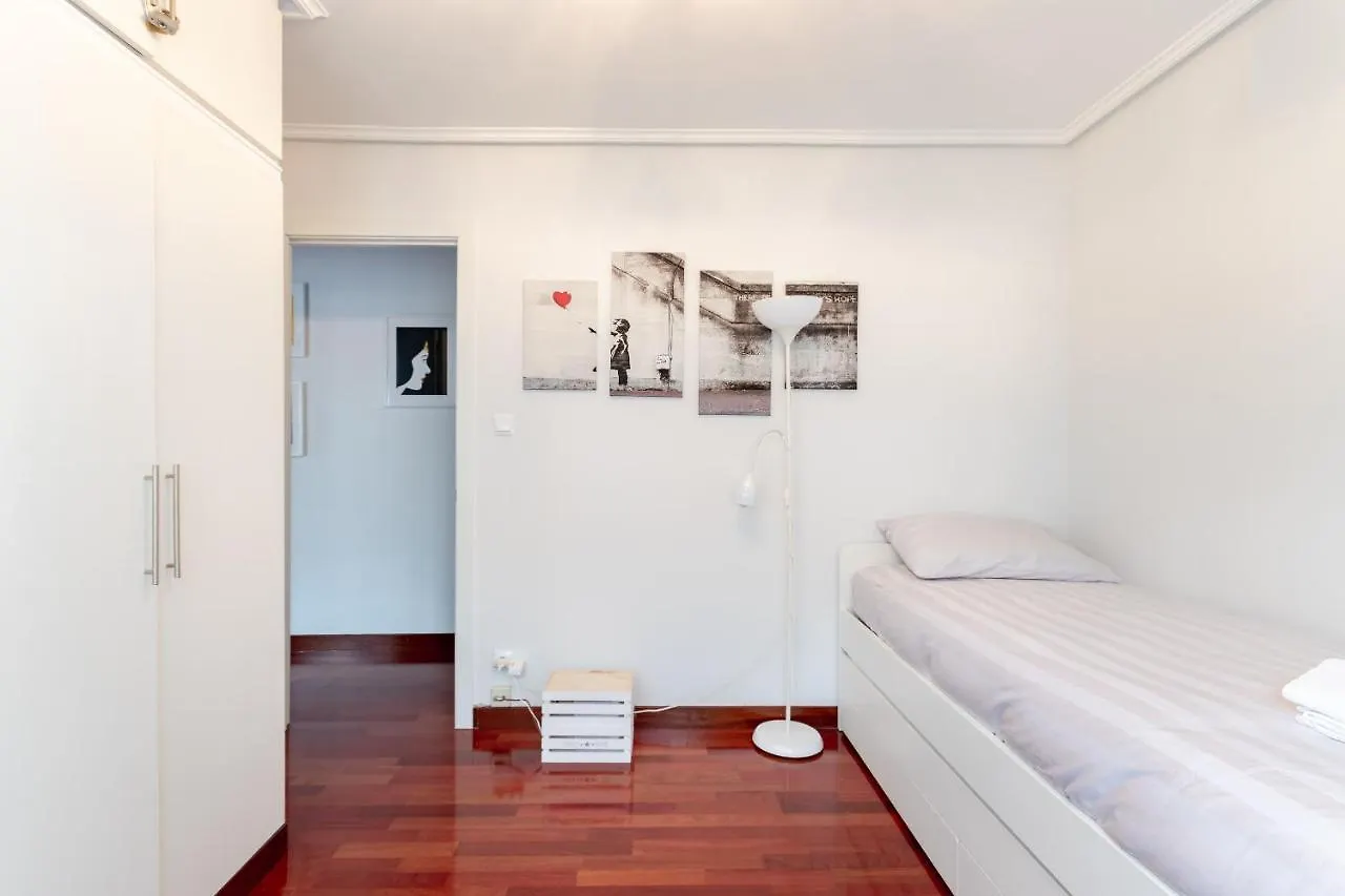 Precioso Apartamento Cerca De Bilbao Exhibition Center -Bec-, Bilbao Y Playas Barakaldo